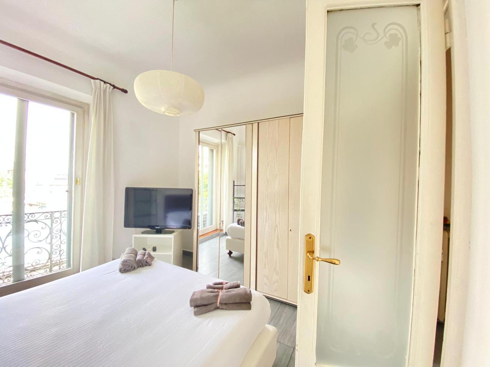 Porta-Venezia/Milano CentraleLuxury Apartment Esterno foto