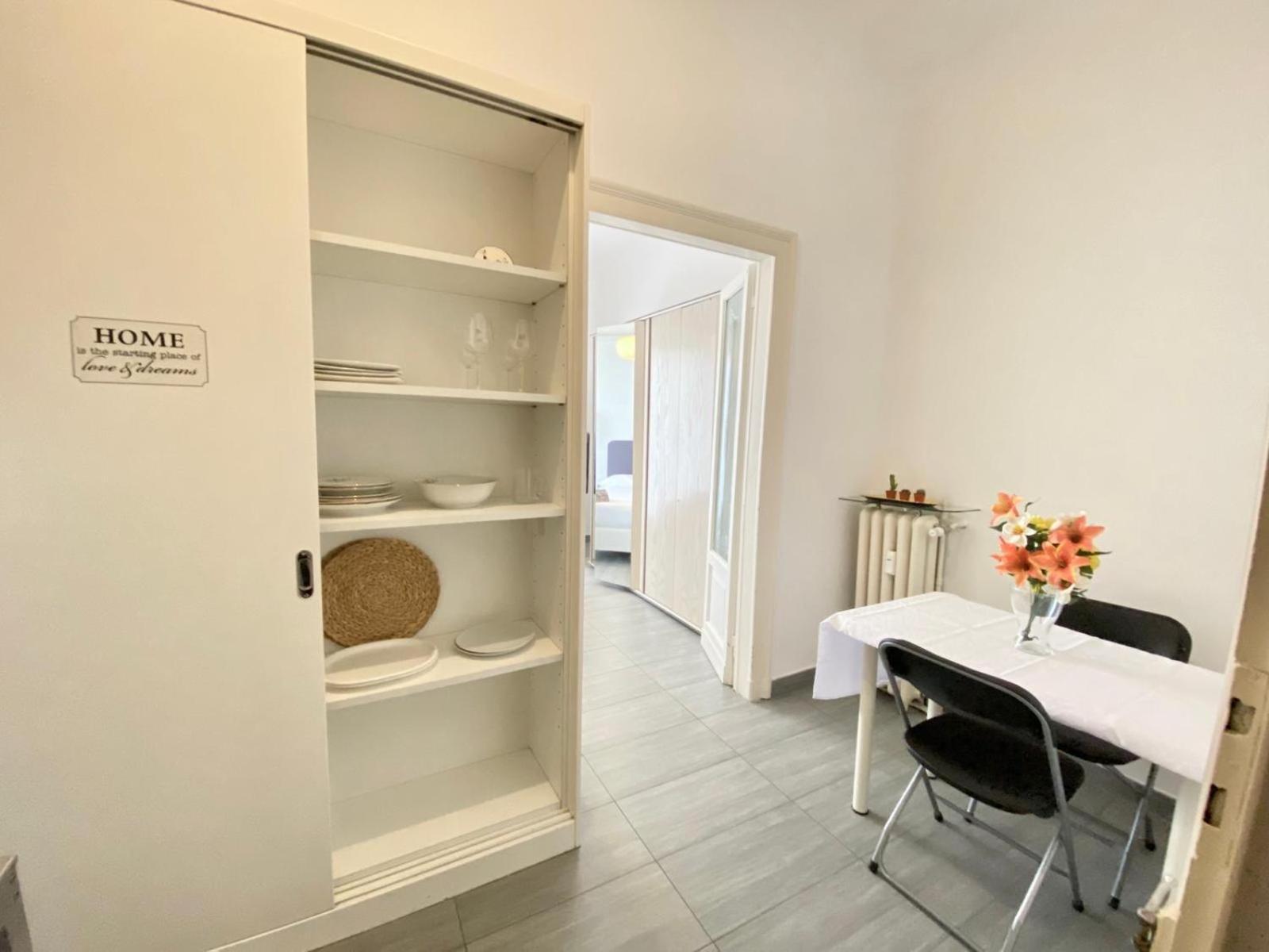 Porta-Venezia/Milano CentraleLuxury Apartment Esterno foto