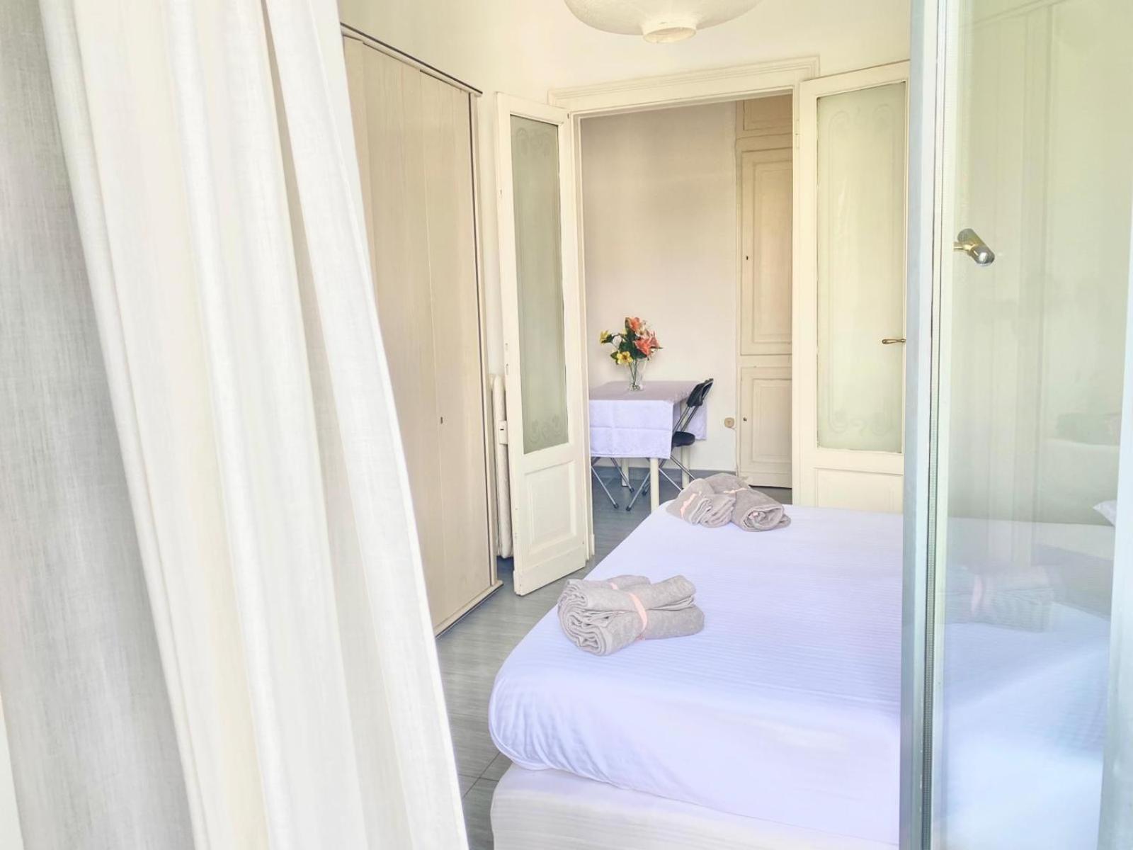 Porta-Venezia/Milano CentraleLuxury Apartment Esterno foto